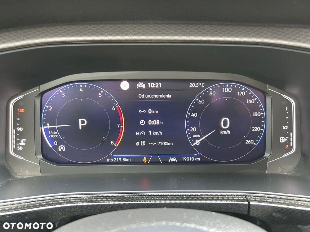 Volkswagen T-Cross - 25