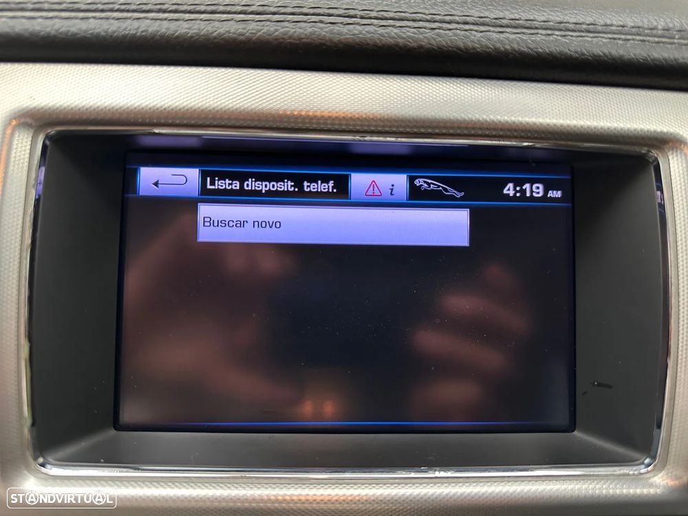 Jaguar XF 2.2 D Premium Luxury - 21