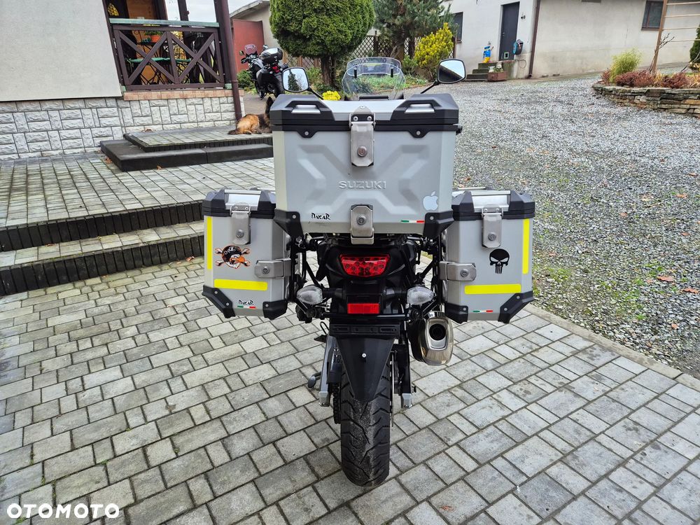 Suzuki V-STROM - 7