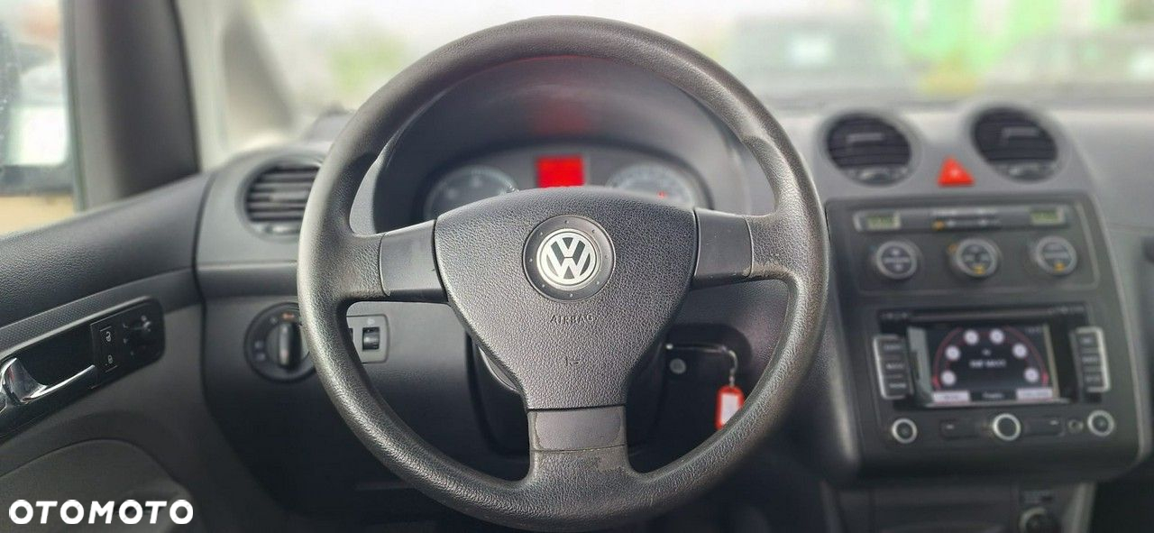 Volkswagen Caddy - 9