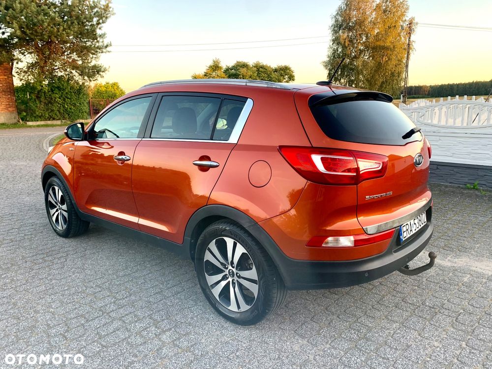 Kia Sportage 2.0 CRDI 4WD Dream-Team Edition - 8