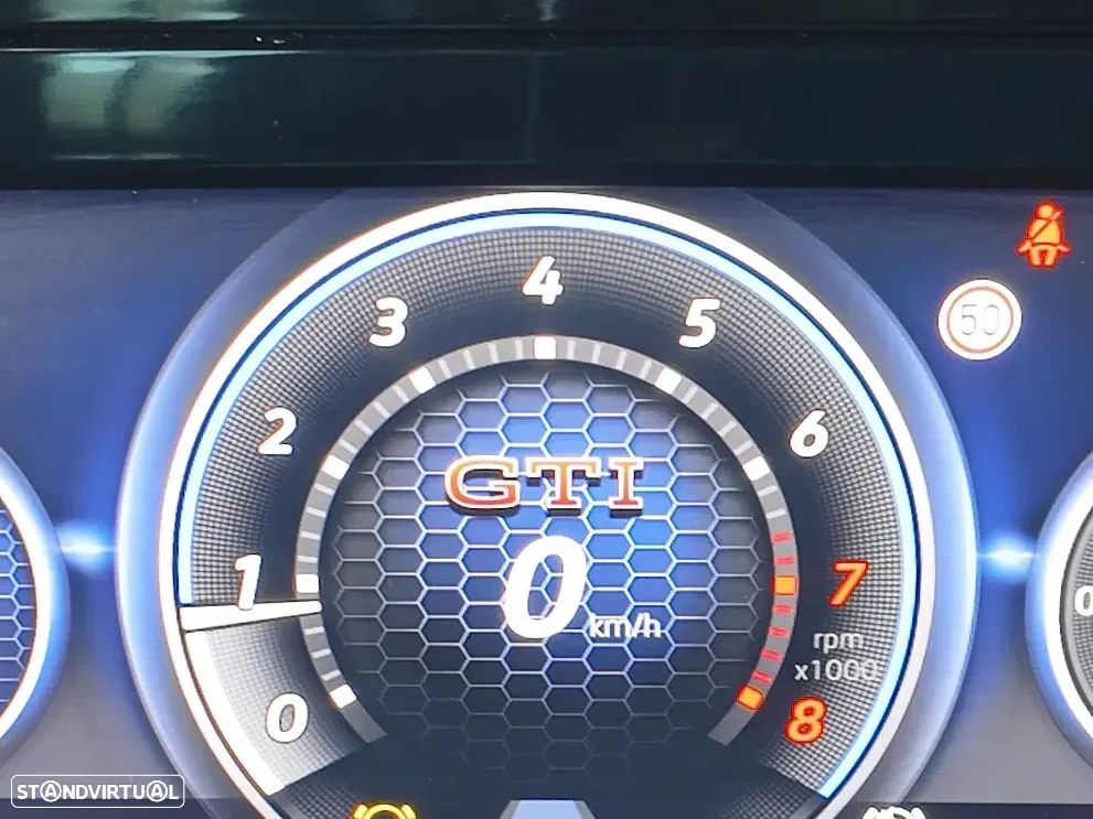 VW Golf 2.0 TSI GTI DSG Performance - 25