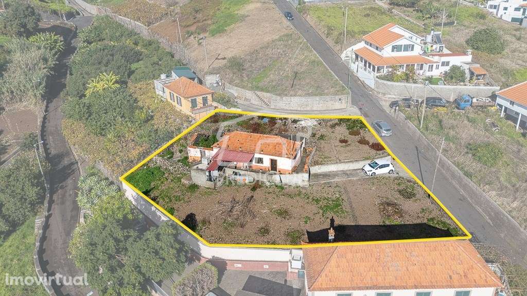 Moradia T2 - Calheta - Grande imagem: 2/20