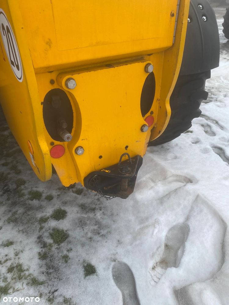 JCB 541/70 - 10