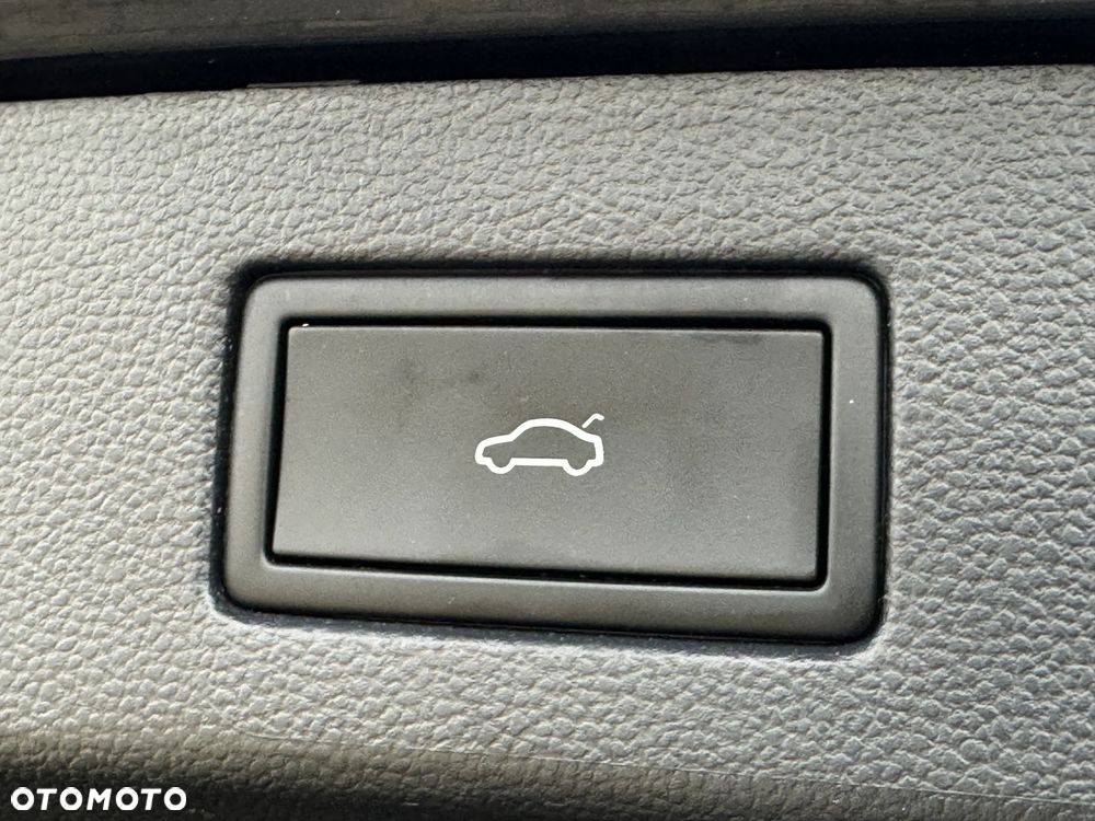 Volkswagen Arteon 2.0 TSI 4Motion R DSG - 7