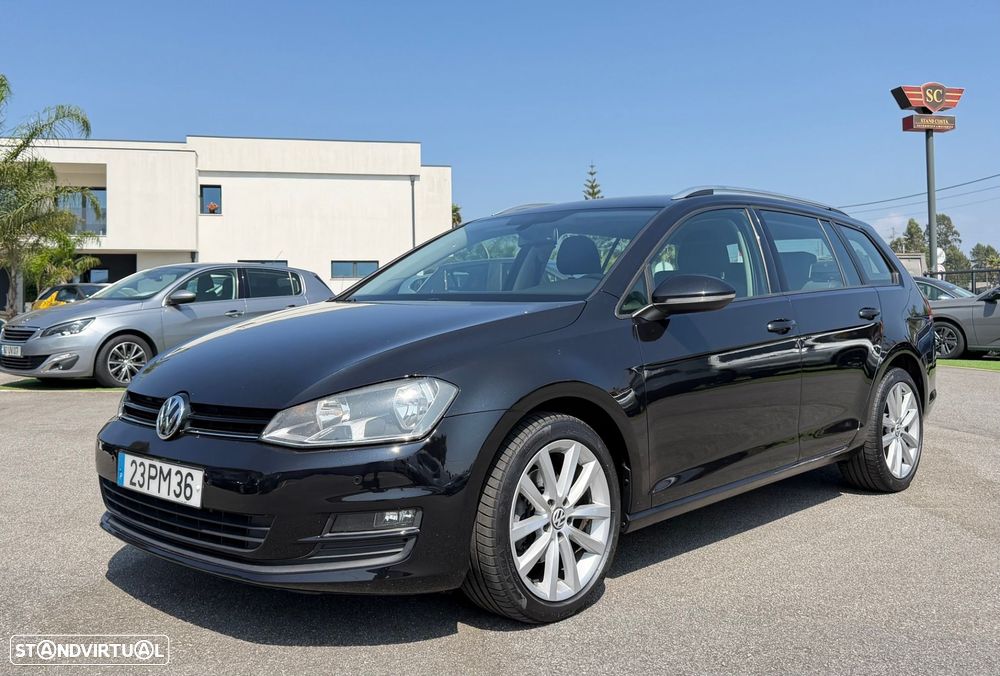 VW Golf Variant 1.6 TDi Confortline DSG - 11