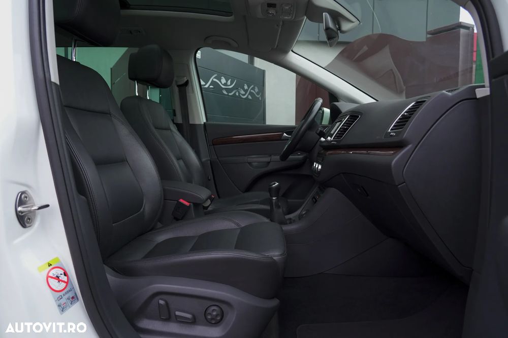 Volkswagen Sharan 2.0 TDI 4MOTION BlueMotion Technology Match - 11