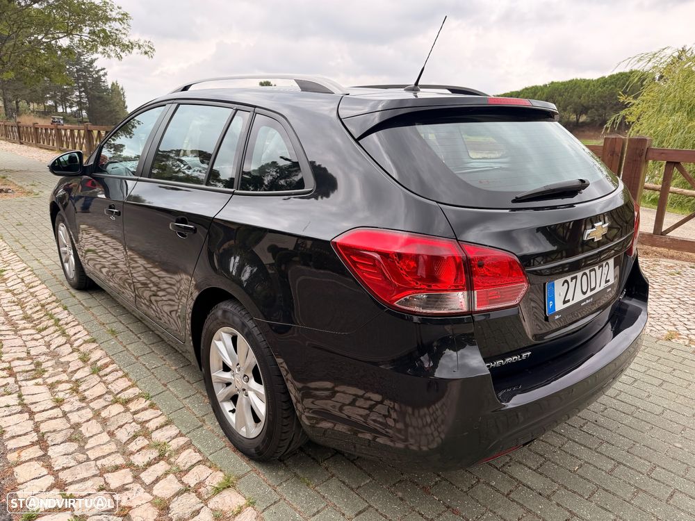 Chevrolet Cruze SW 1.4 LT - 7