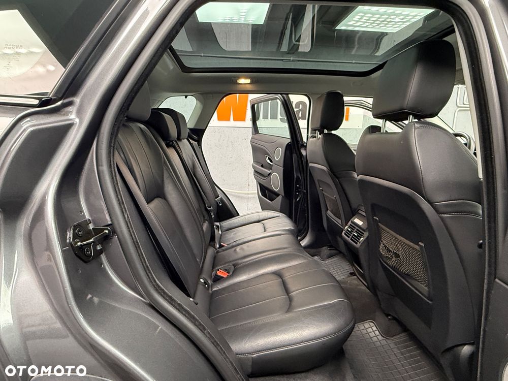 Land Rover Range Rover Evoque - 8