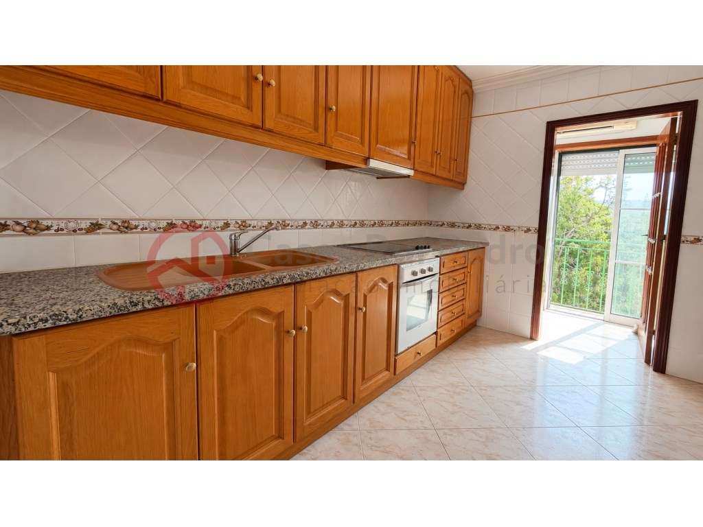 Apartamento T2 com Garagem e Arrecadação em Aljezur , Tranquilidade...