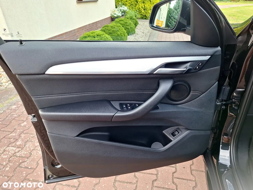 BMW X1 xDrive18d Sport Line - 29