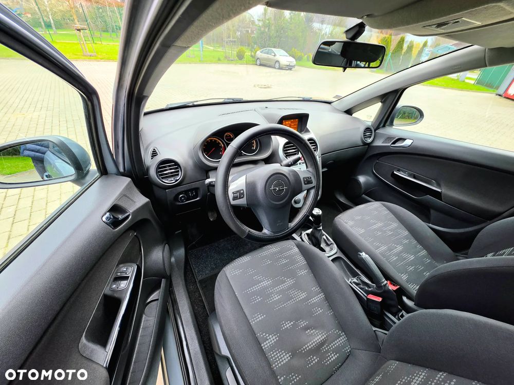 Opel Corsa 1.2 16V Edition 150 S&S - 8