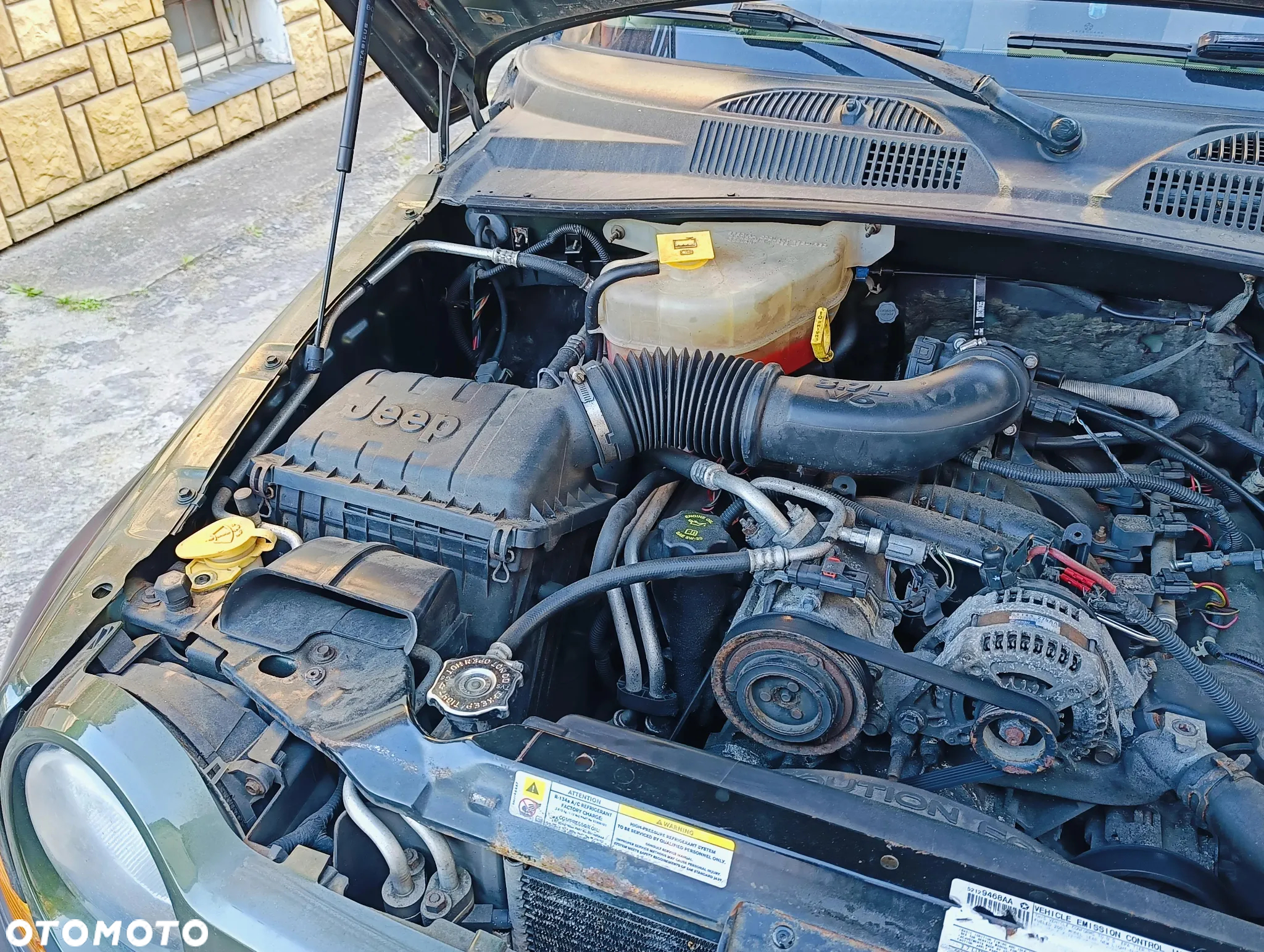 Jeep Liberty 3.7 4x4 - 28