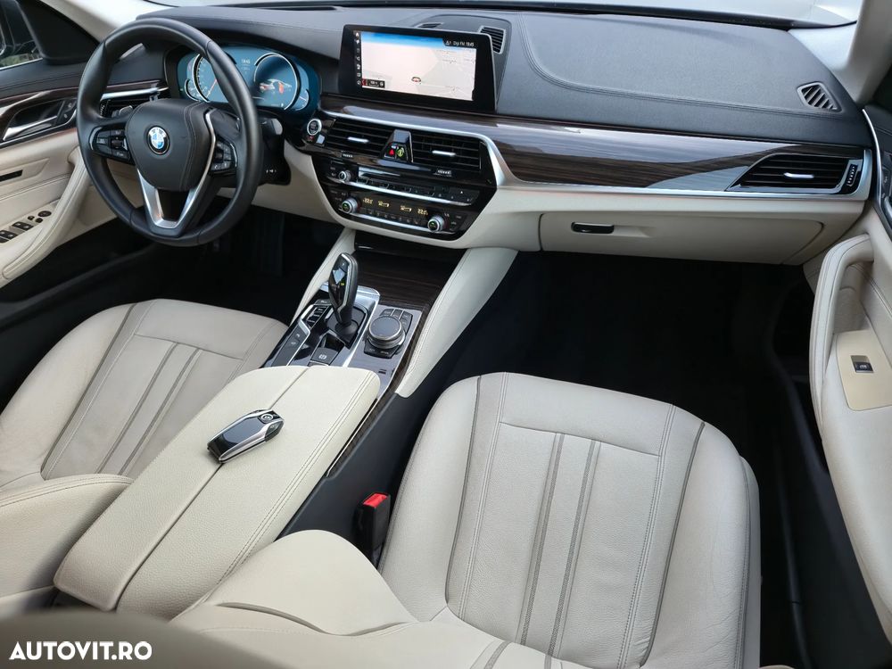 BMW Seria 5 520d Aut. Luxury Line - 6
