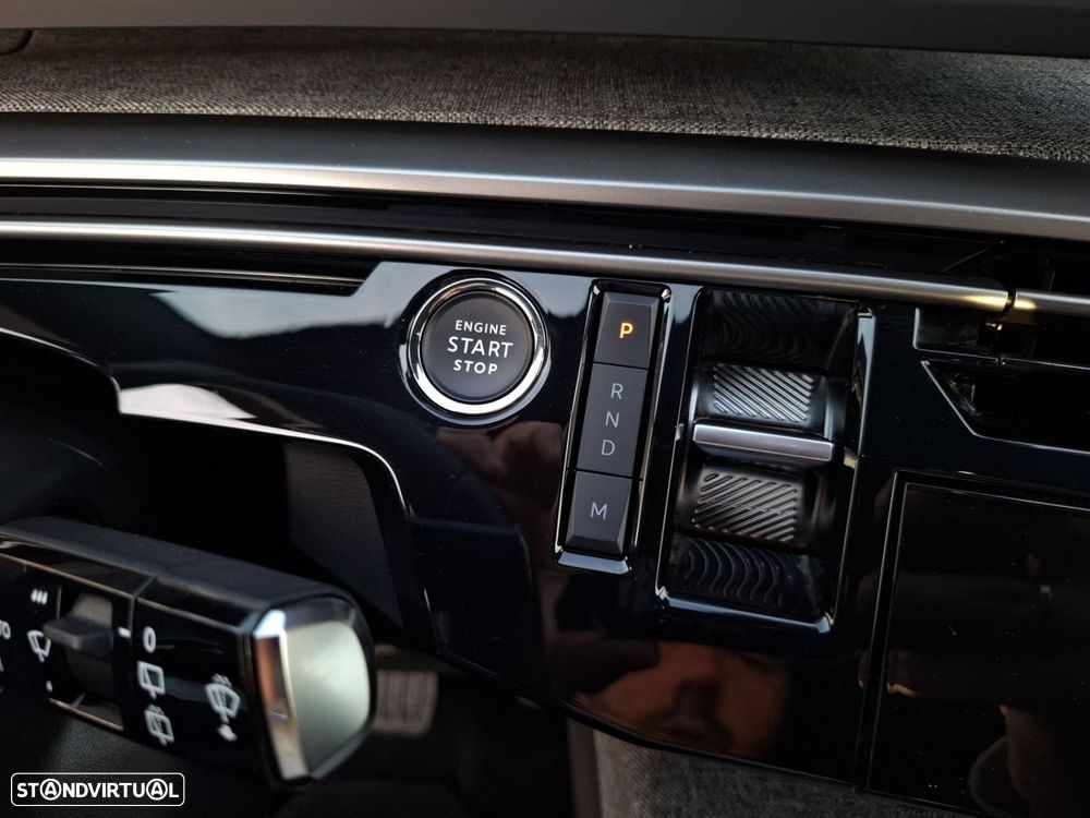 Peugeot 5008 1.2 Hybrid Active Pack e-DCS6 - 17