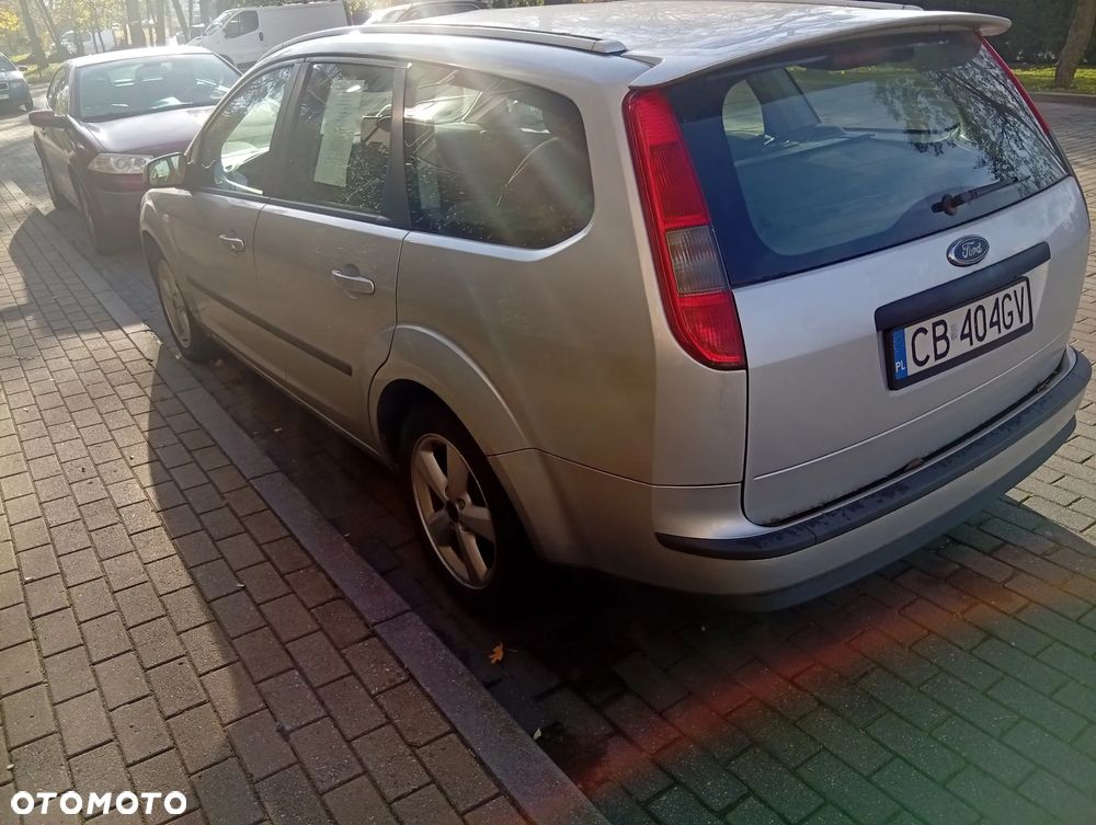 Ford Focus 2.0 Trend - 10