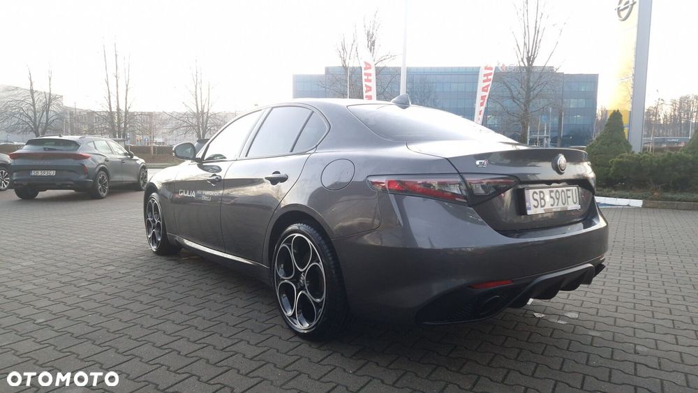 Alfa Romeo Giulia 2.0 Turbo Veloce Q4 - 6