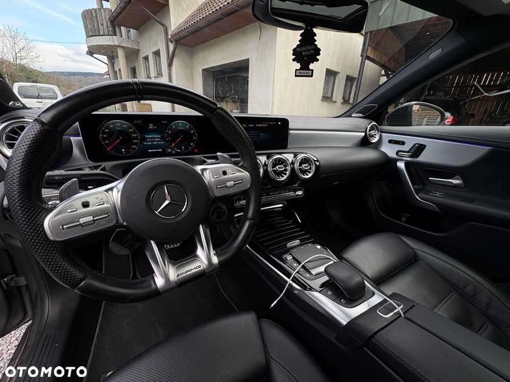 Mercedes-Benz CLA - 6