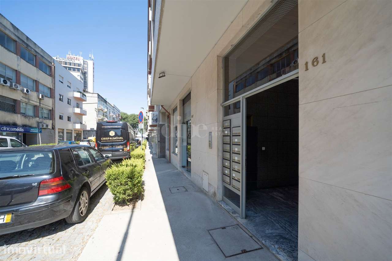 Apartamento T3 para arrendamento no coração de Guimarães - Grande imagem: 3/27