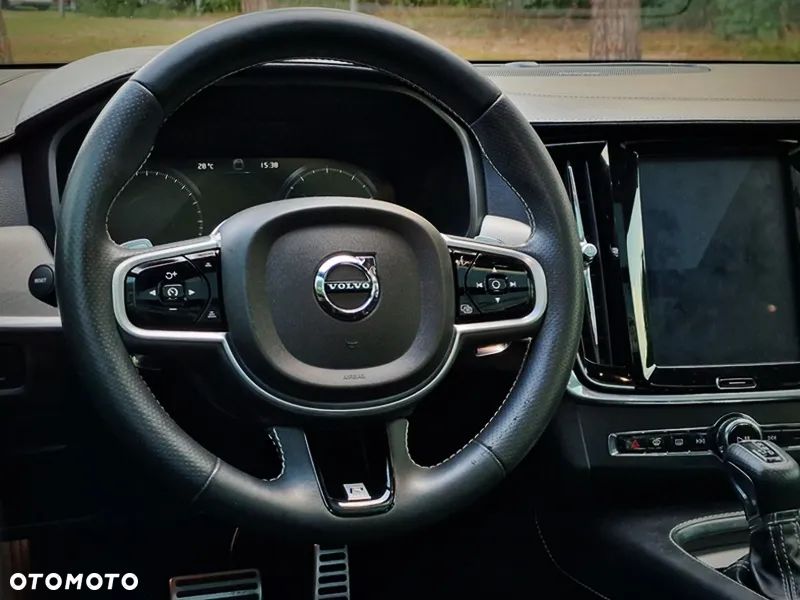 Volvo V90 T5 R-Design - 26