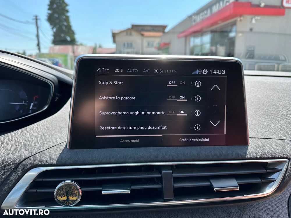 Peugeot 3008 1.6 PureTech Turbo S&S EAT8 Allure - 13