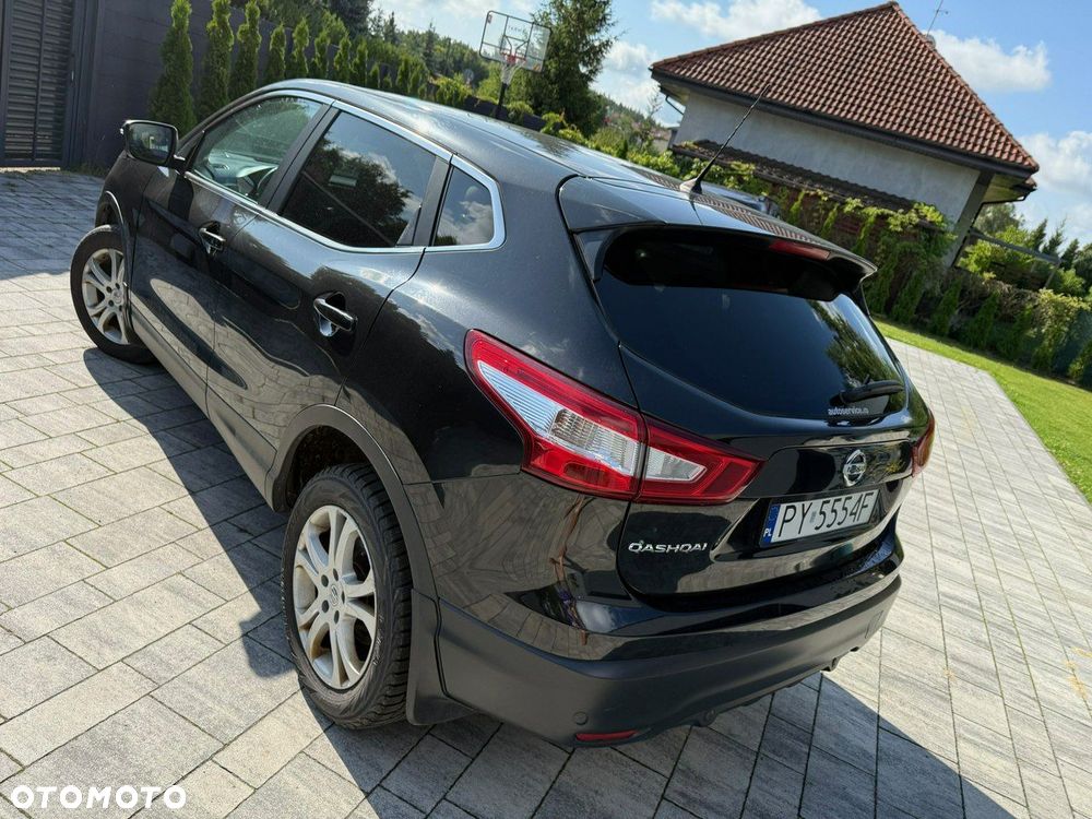 Nissan Qashqai - 25