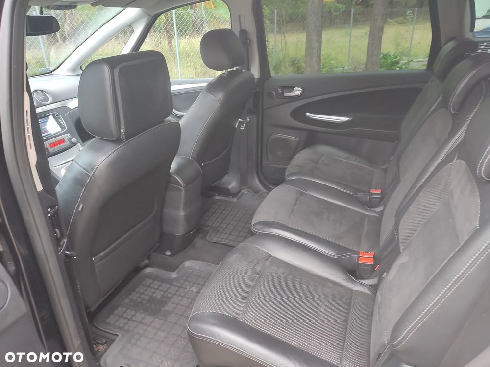 Ford S-Max 2.0 TDCi Titanium - 17