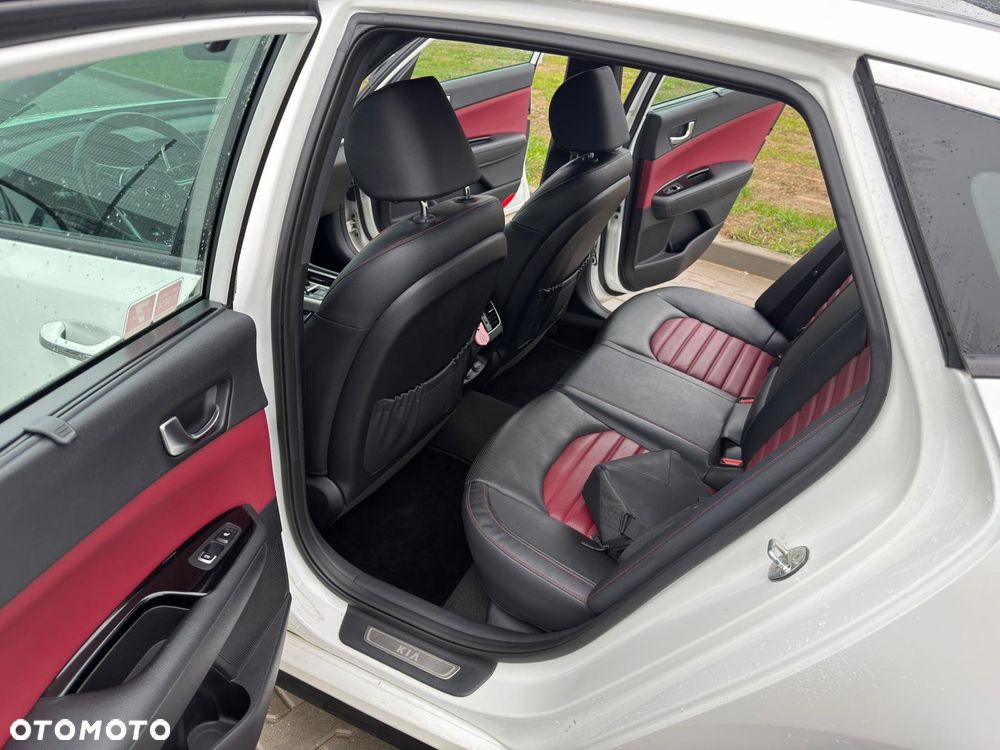 Kia Optima 1.6 T-GDI GT Line DCT - 7