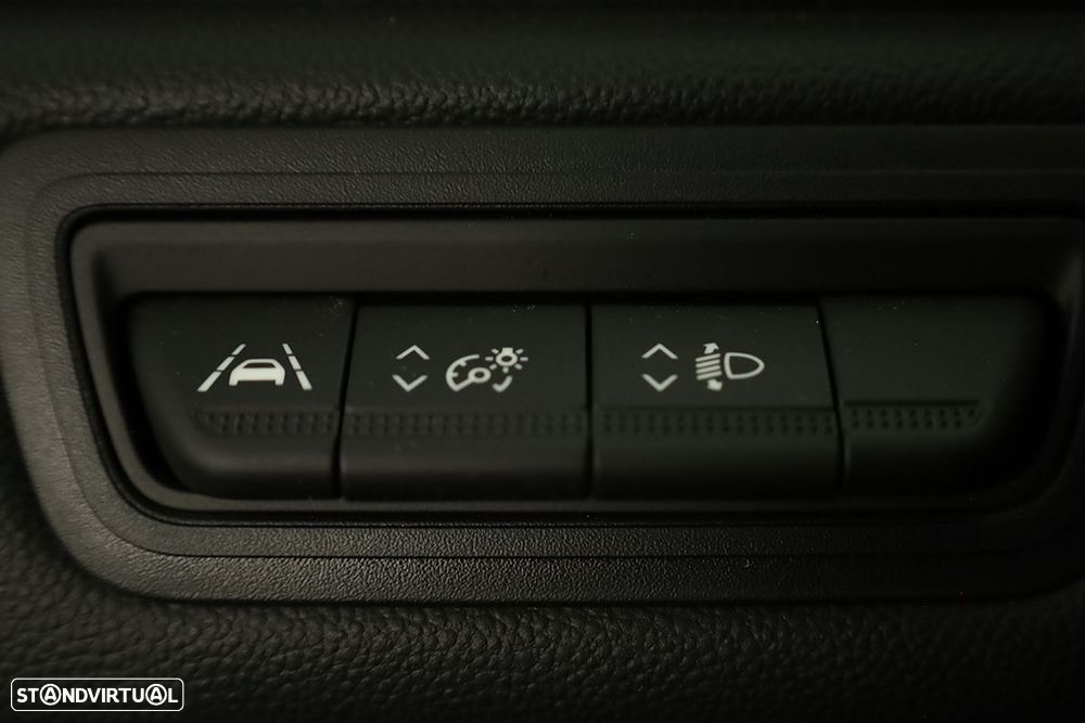 Renault Captur 1.0 TCe Techno Bi-Fuel - 20