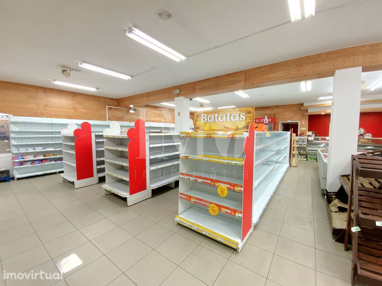 Trespasse de Supermercado Equipado - Merelim S. Paio, Braga - Grande imagem: 4/18
