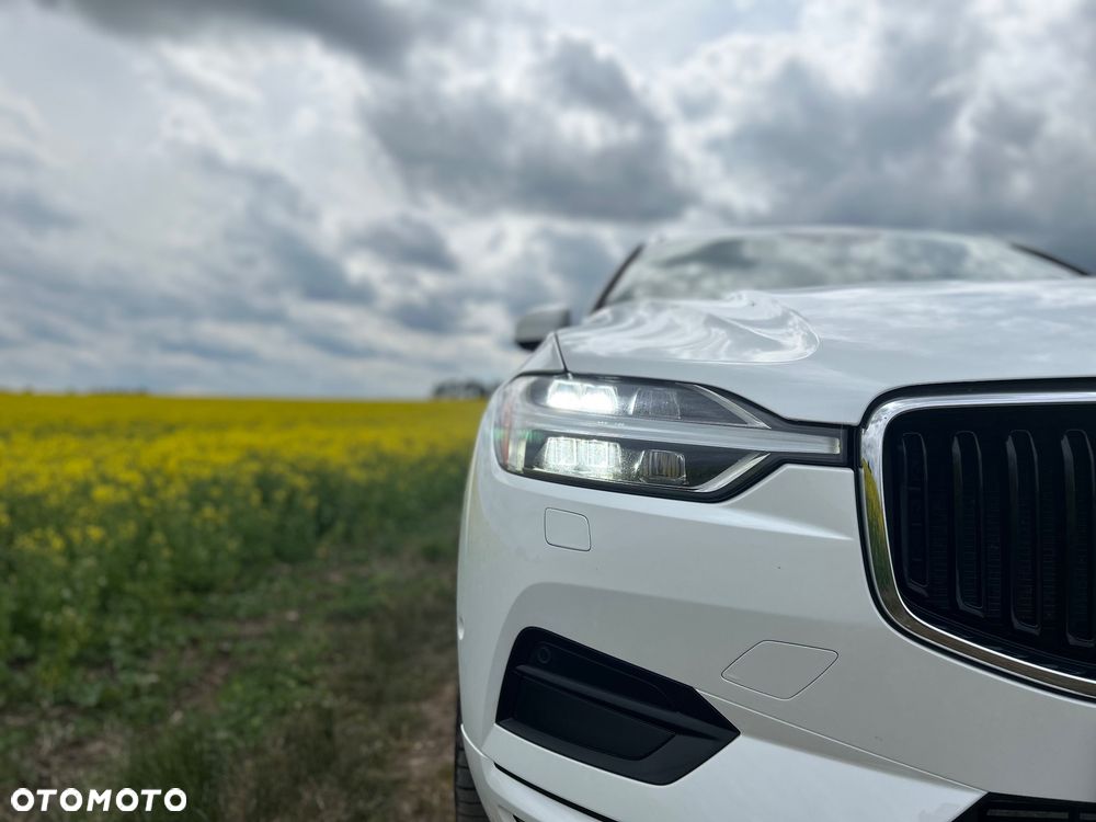 Volvo XC 60 T5 AWD Geartronic Momentum - 9