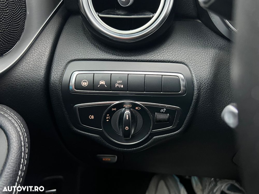 Mercedes-Benz GLC 250 d 4Matic 9G-TRONIC AMG Line - 17