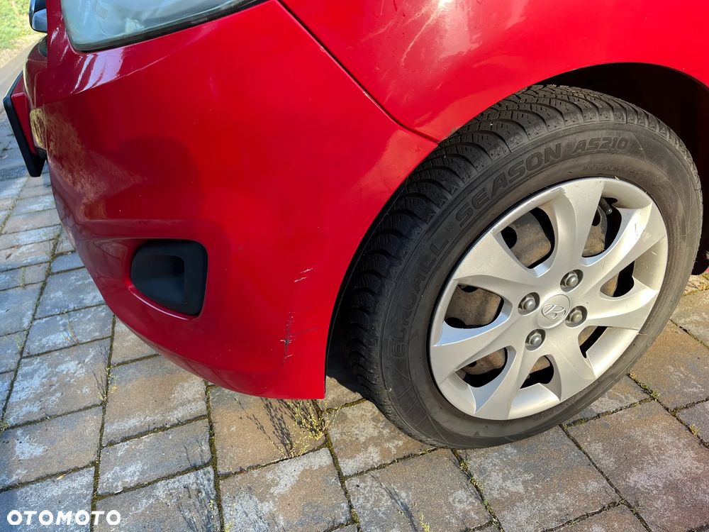 Hyundai i10 1.1 UEFA EURO 2012 Edition - 17