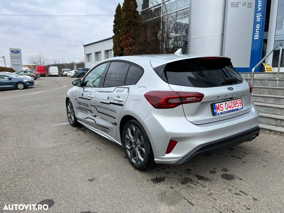 Ford Focus - 4