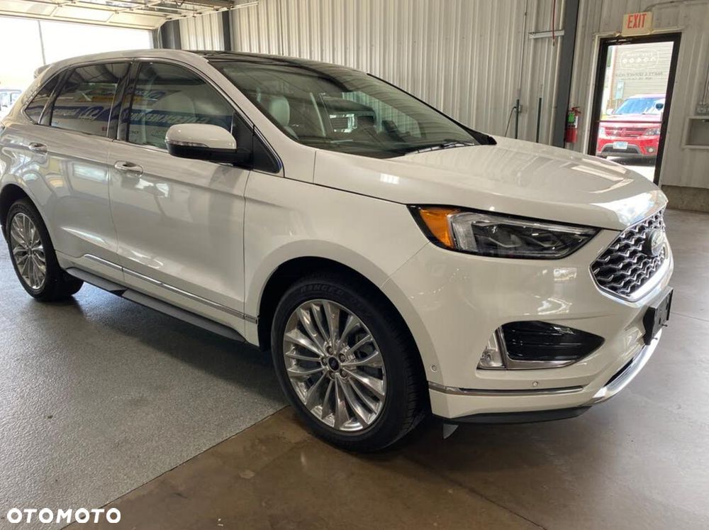 Ford Edge - 1