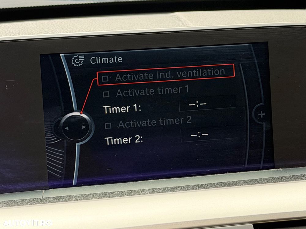 BMW Seria 3 318d Aut. - 29