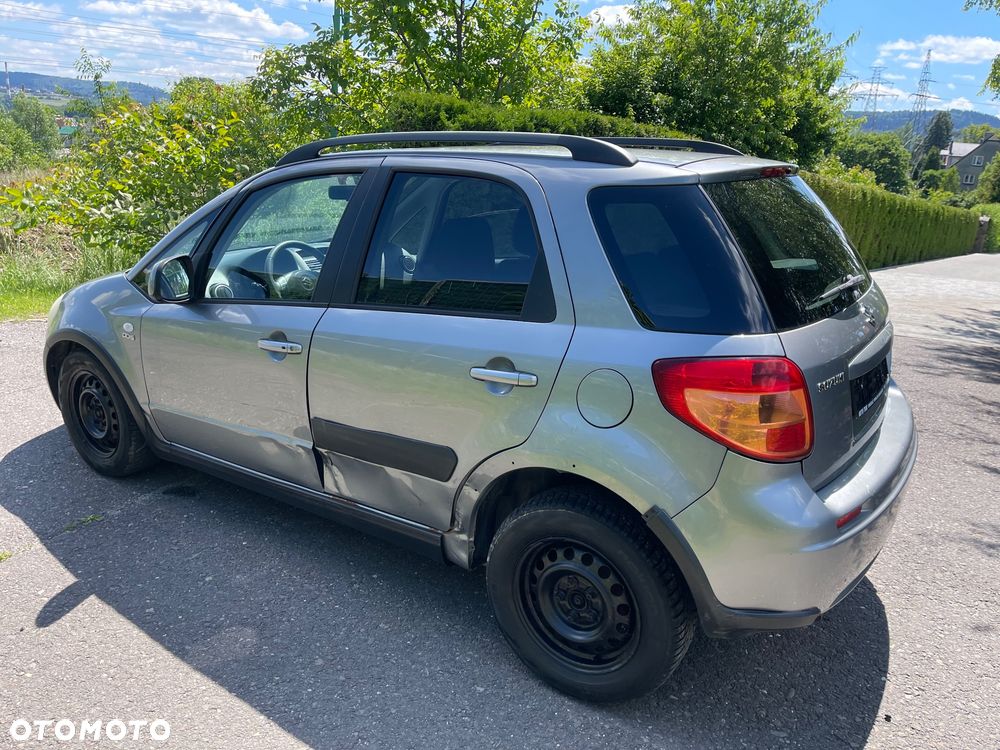 Suzuki SX4 1.9 DDiS DPF 4x4 Club - 7
