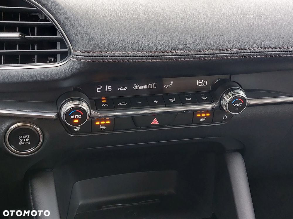 Mazda 3 2.0 mHEV Takumi - 14