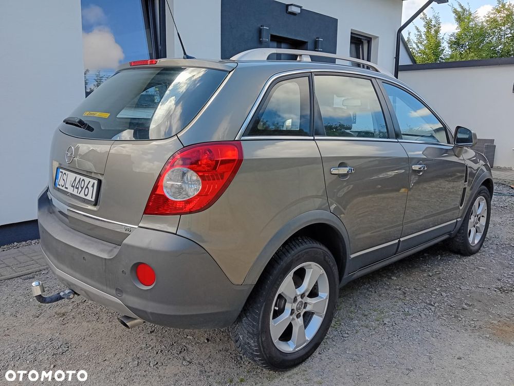 Opel Antara - 36