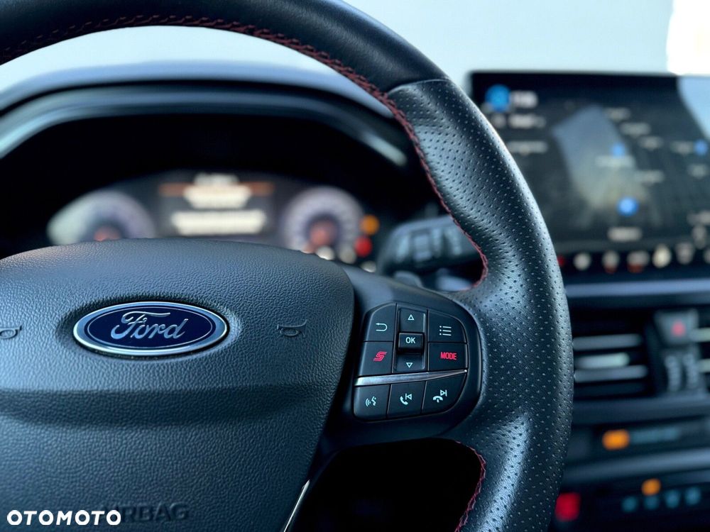Ford Focus 2.3 EcoBoost ST X - 24