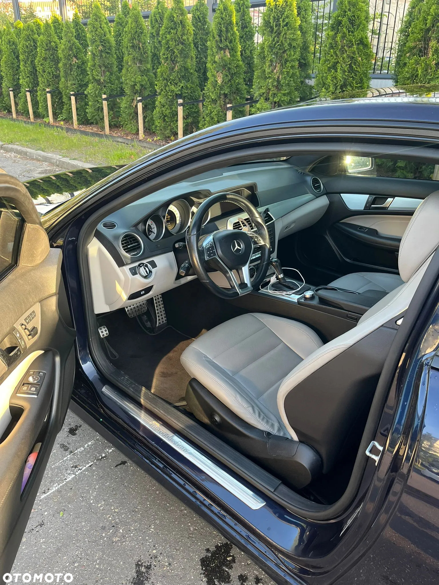 Mercedes-Benz Klasa C 250 Coupe 7G-TRONIC Edition - 16