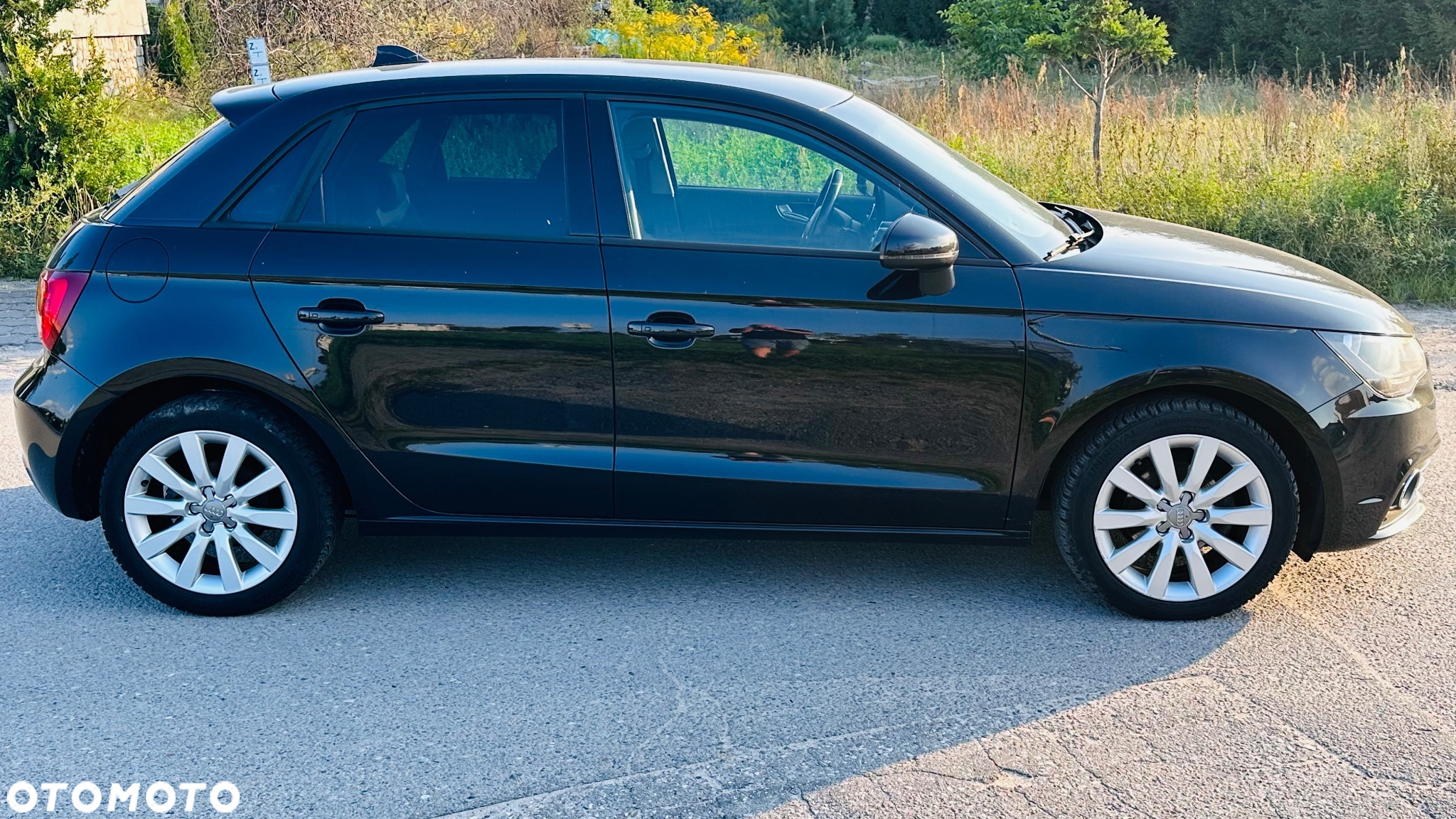 Audi A1 ver-1-2-tfsi-attraction - 6
