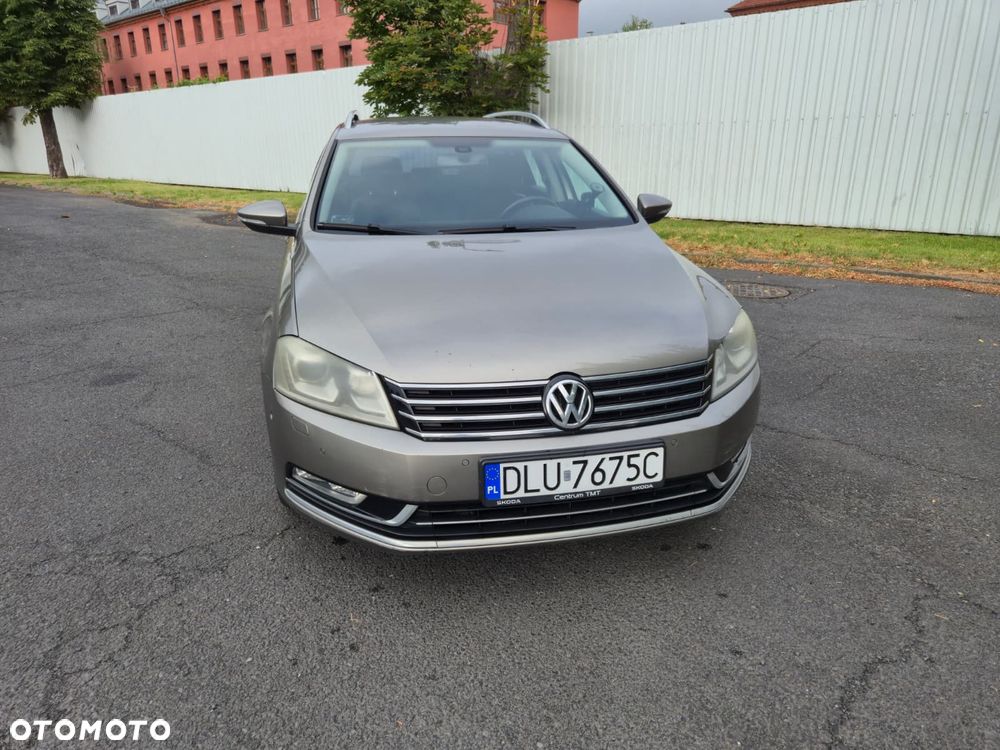 Volkswagen Passat 1.8 TSI Highline DSG - 24
