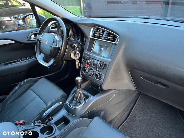 Citroën C4 VTi 120 Exclusive - 11