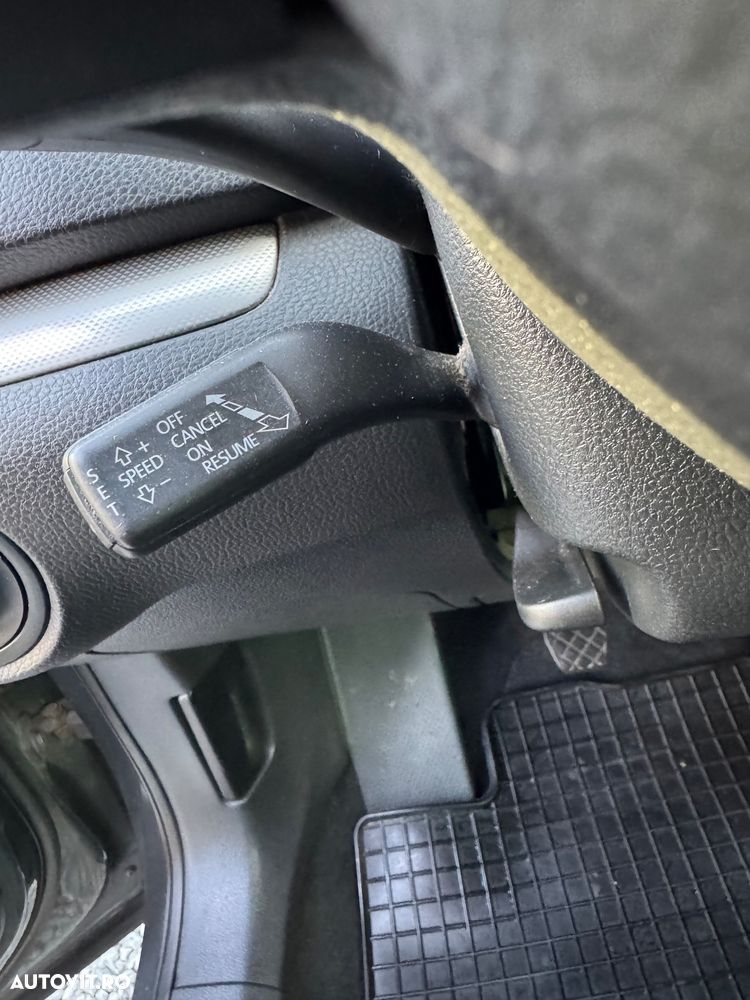 Volkswagen Sharan 2.0 TDI Blue Motion Style - 29