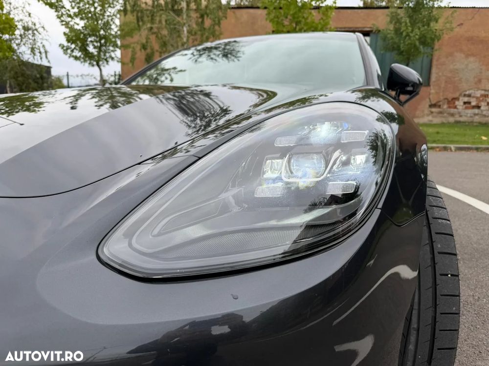 Porsche Panamera 4S - 14