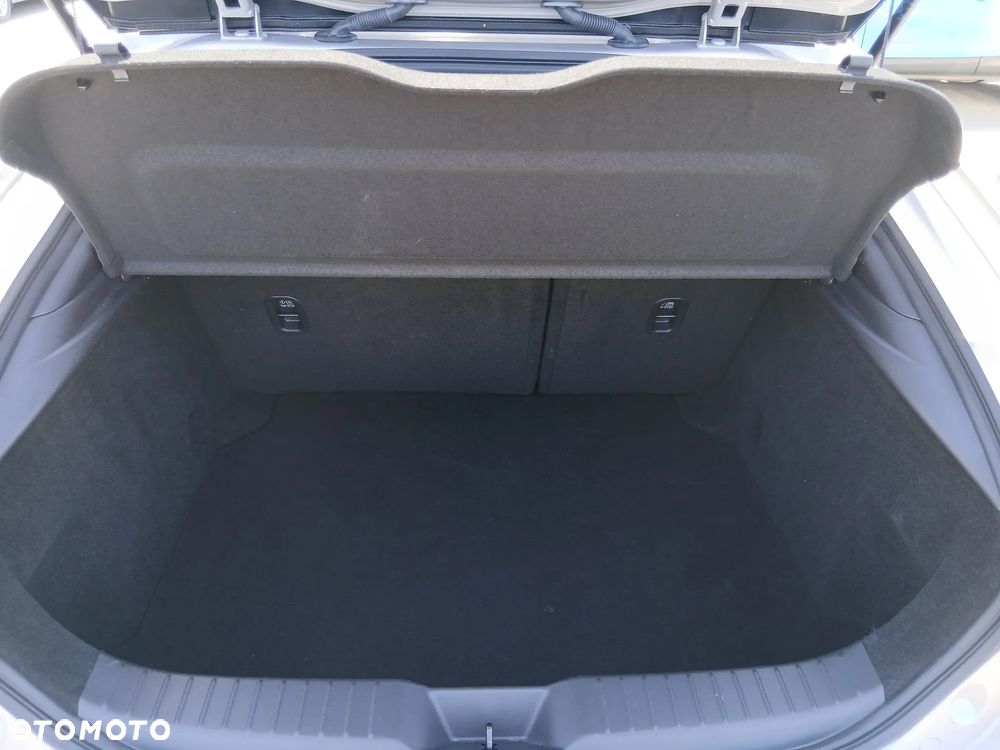 Mazda 3 2.0 mHEV Centre-Line - 26