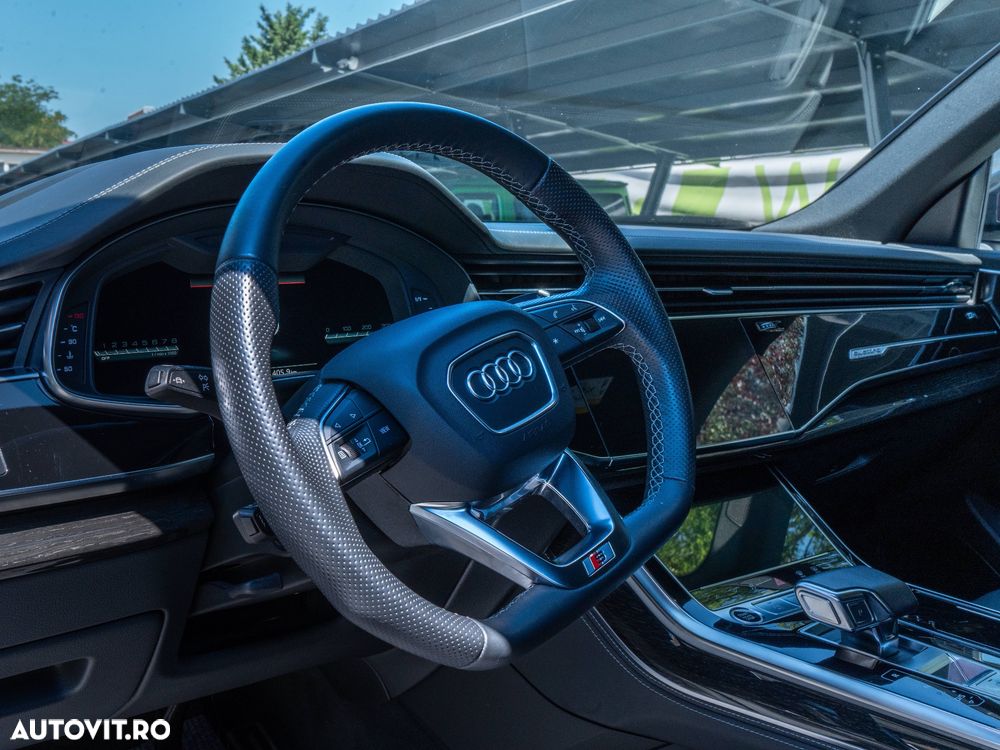 AUDI Q8 2022 — imagine 23