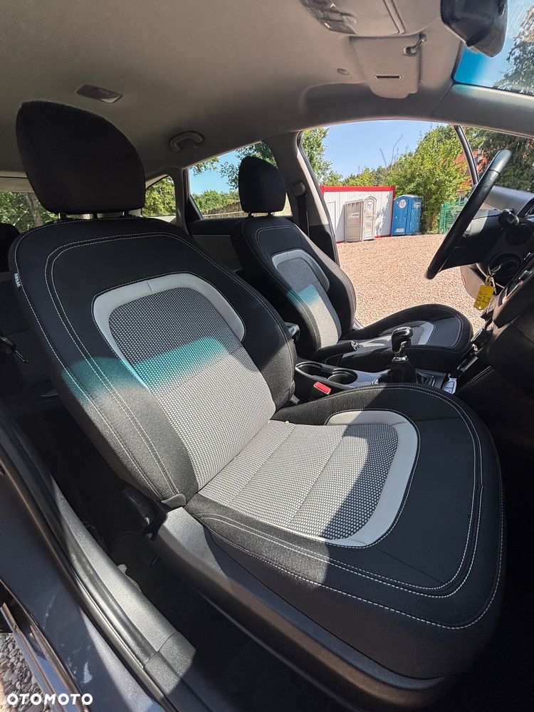 Kia Ceed 1.6 GDI Platinum Edition - 28