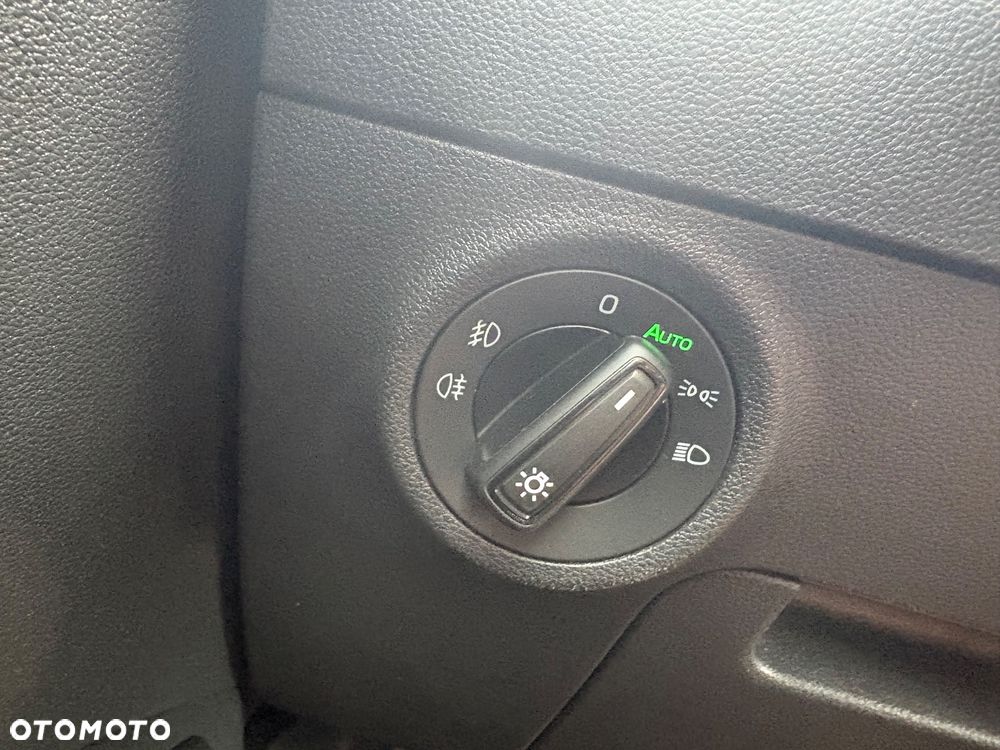 Skoda Karoq 2.0 TDI SCR 4x2 Ambition - 18